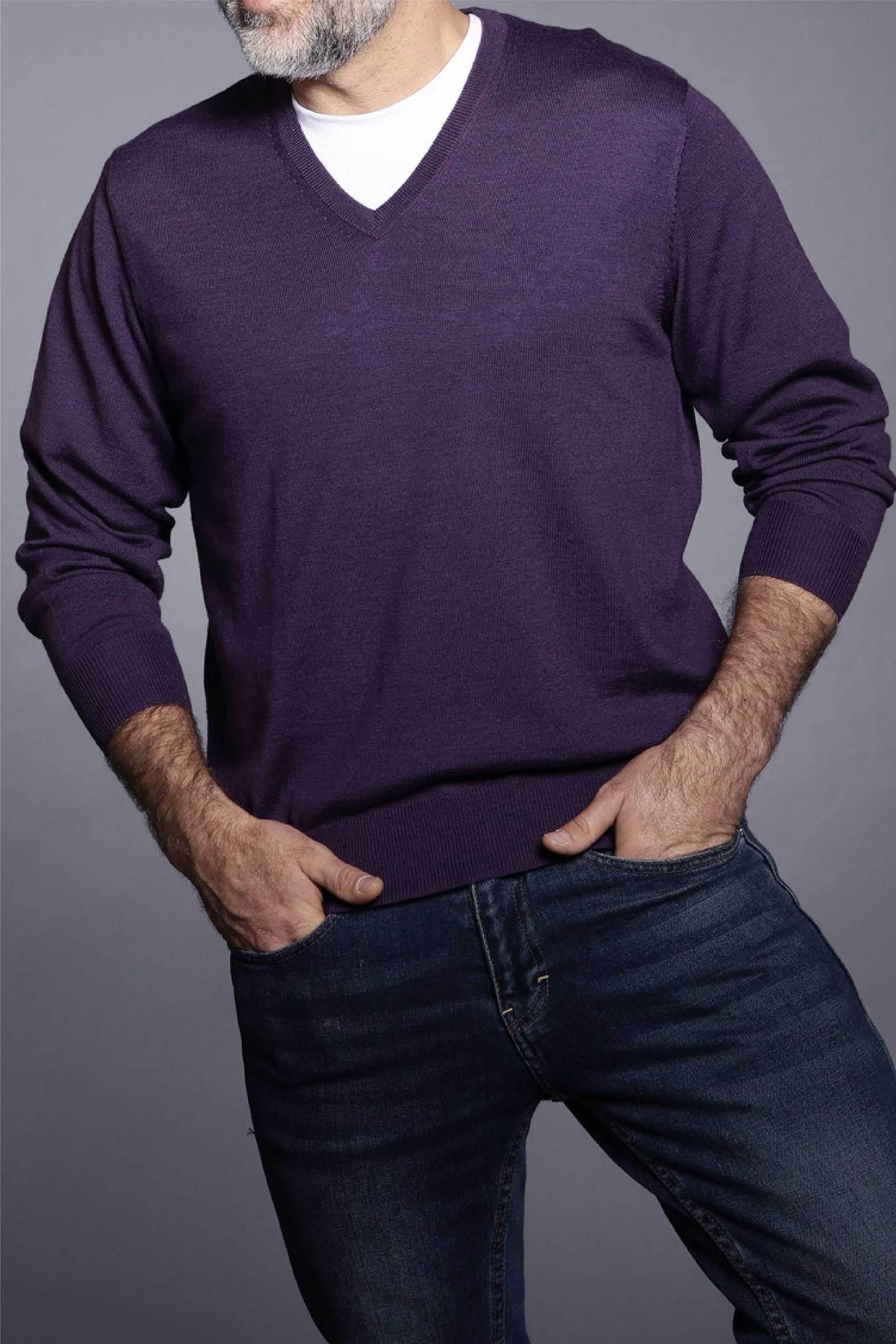 v-neck-violet-indigo_front_1512x