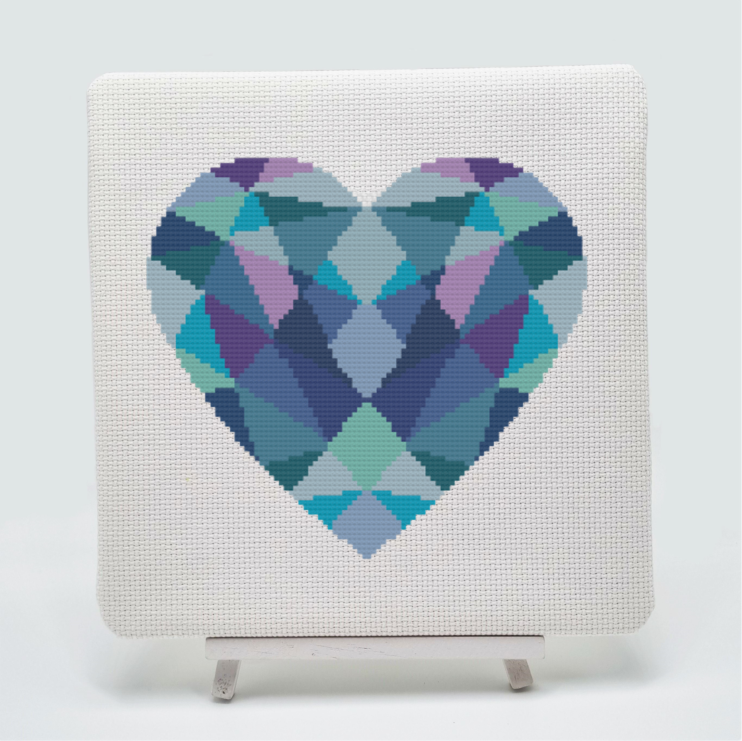 Blue Geometric Heart Cross Stitch Kit for Beginners Modern Love Heart Valentine's Nursery Embroidery Craft Sewing Kit for Adults