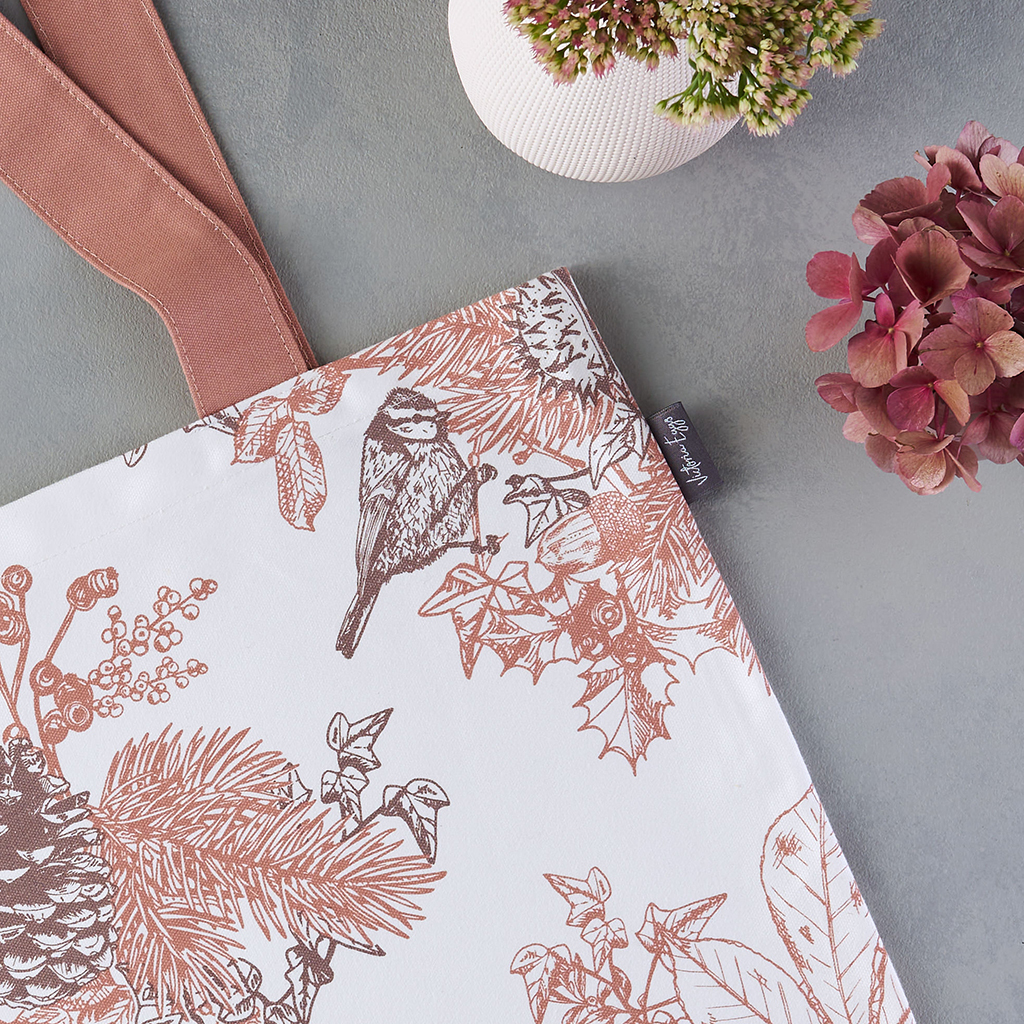 CB31-Autumn-Garden-canvas-bag-front-Victoria-Eggs-detail