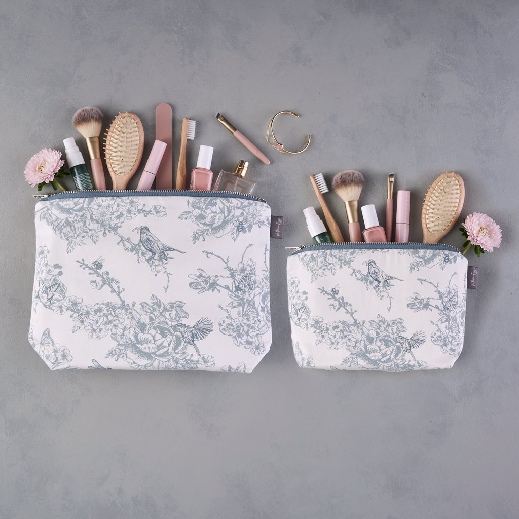 Wildlife-in-Spring-Wash-bag-cosmetic-bag-lifestyle