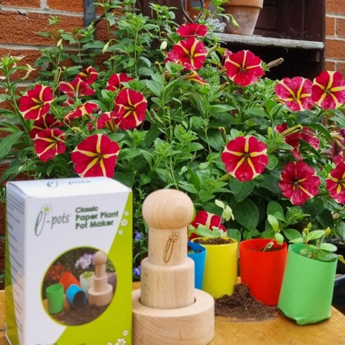 paper pot maker gift for garden