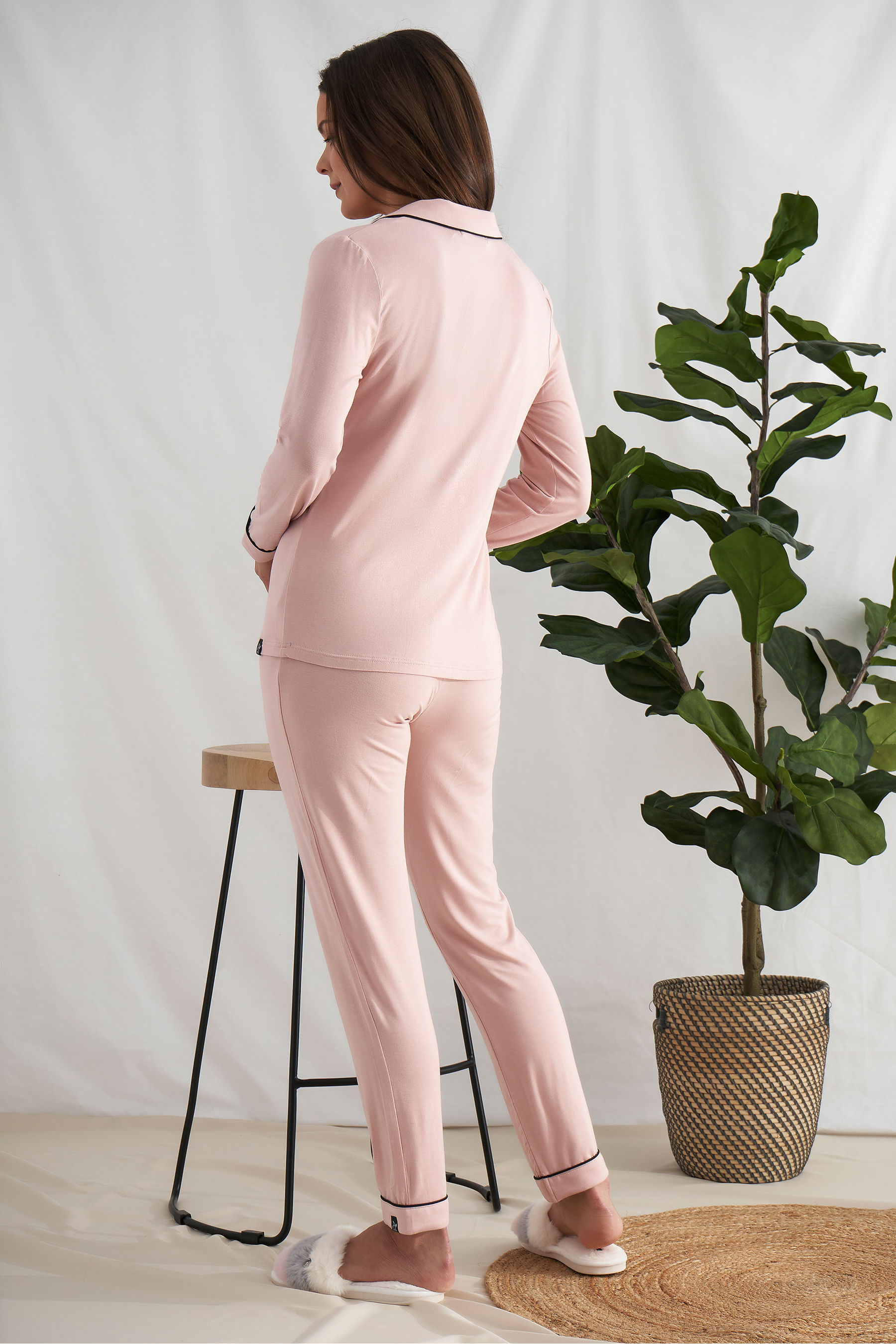 Bamboo_Pyjama_Set_Pink_3