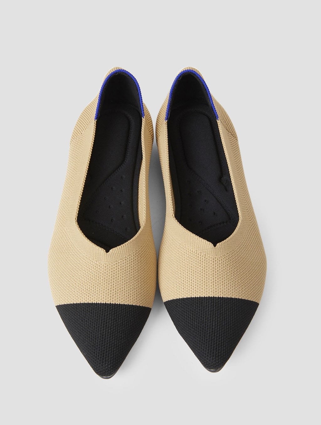 Pointy-Toe-Flat-Shoes-positive-blackbeige