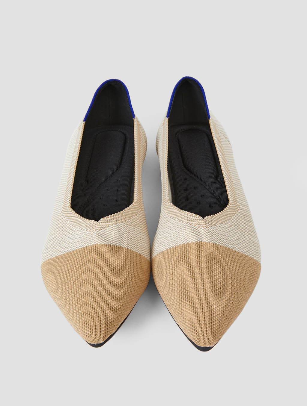 Pointy-toe-flat-shoes-positive-Whitebeige