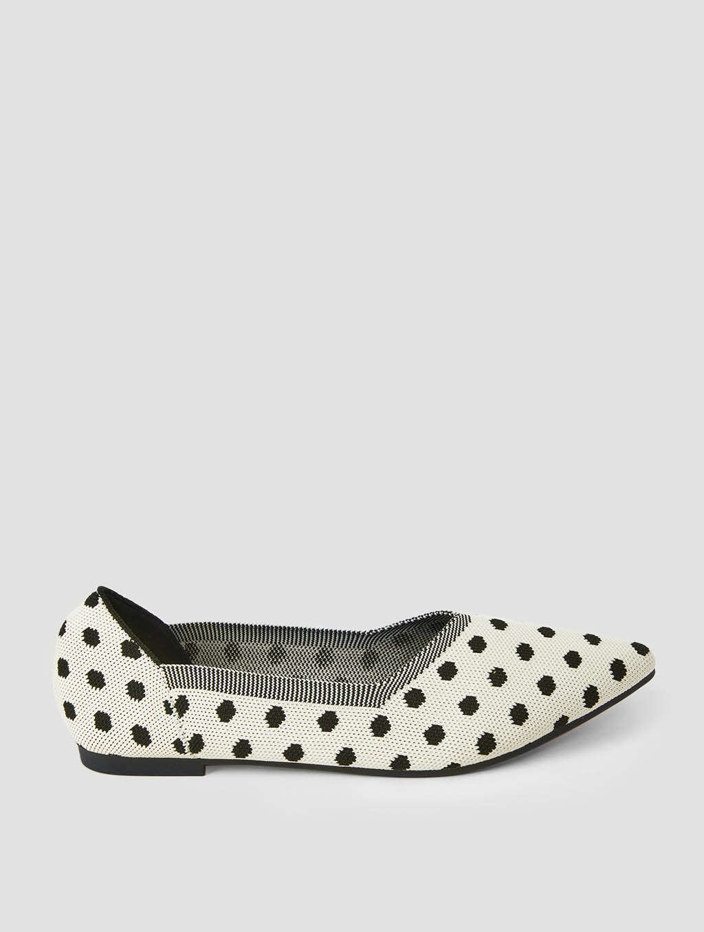 Polka-Dot-Flat-Shoes-black-beige