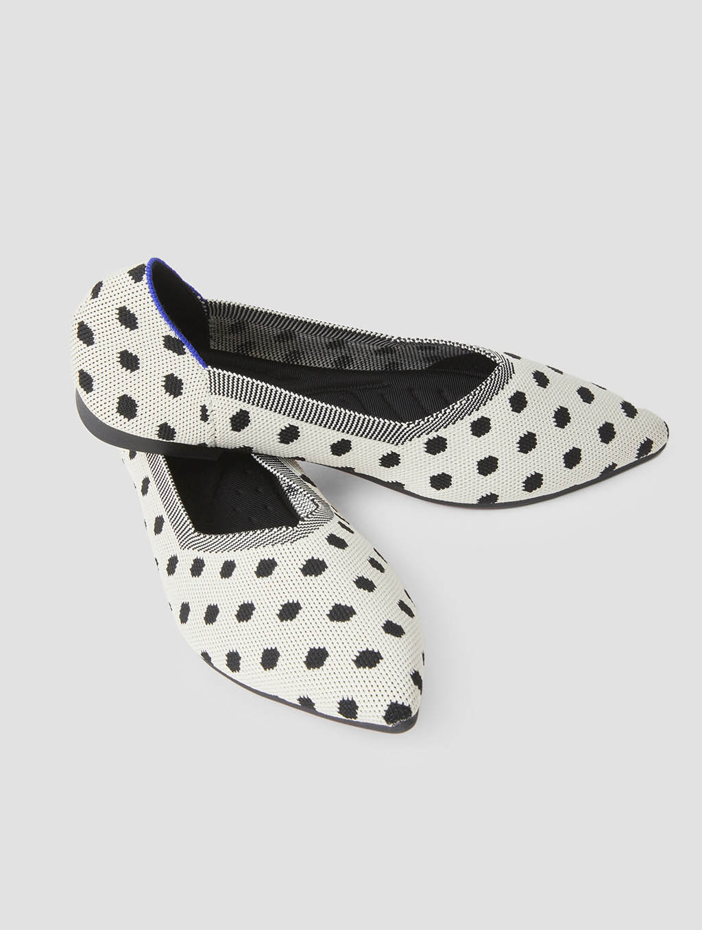 Polka-dot-flat-shoes-side-BlackWhite1