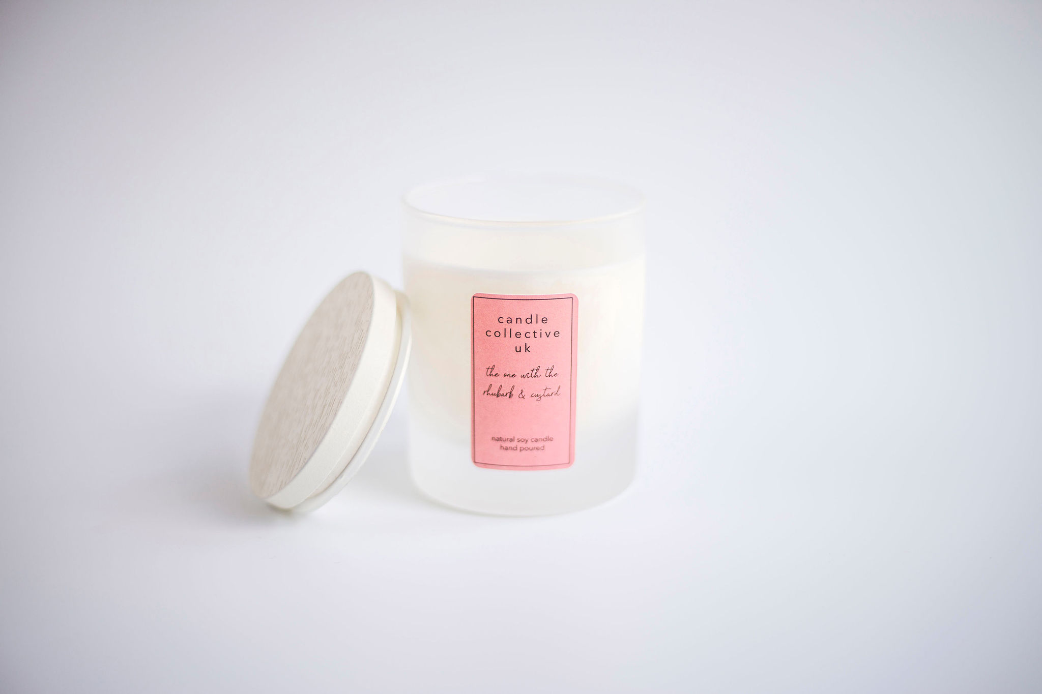 CandleCollectiveBrandProductAugust107 Beautifully scented hand poured vegan soy wax candle in Rhubarb & custard scent. Made in the UK