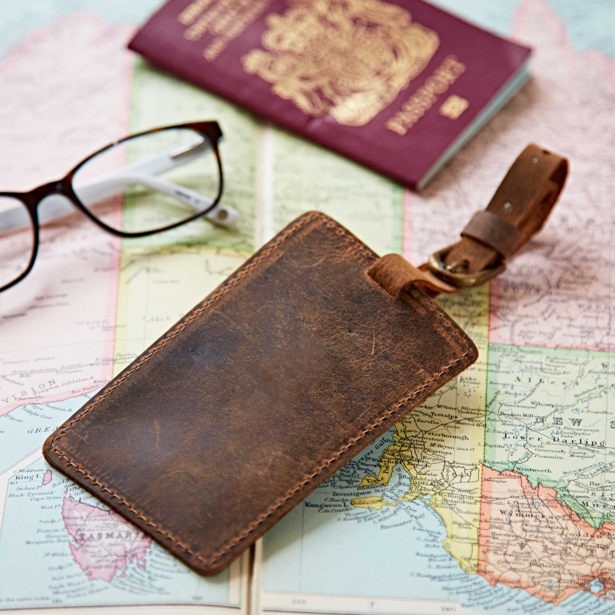 Personalised-Brown-Buffalo-Leather-Luggage-Tag copy