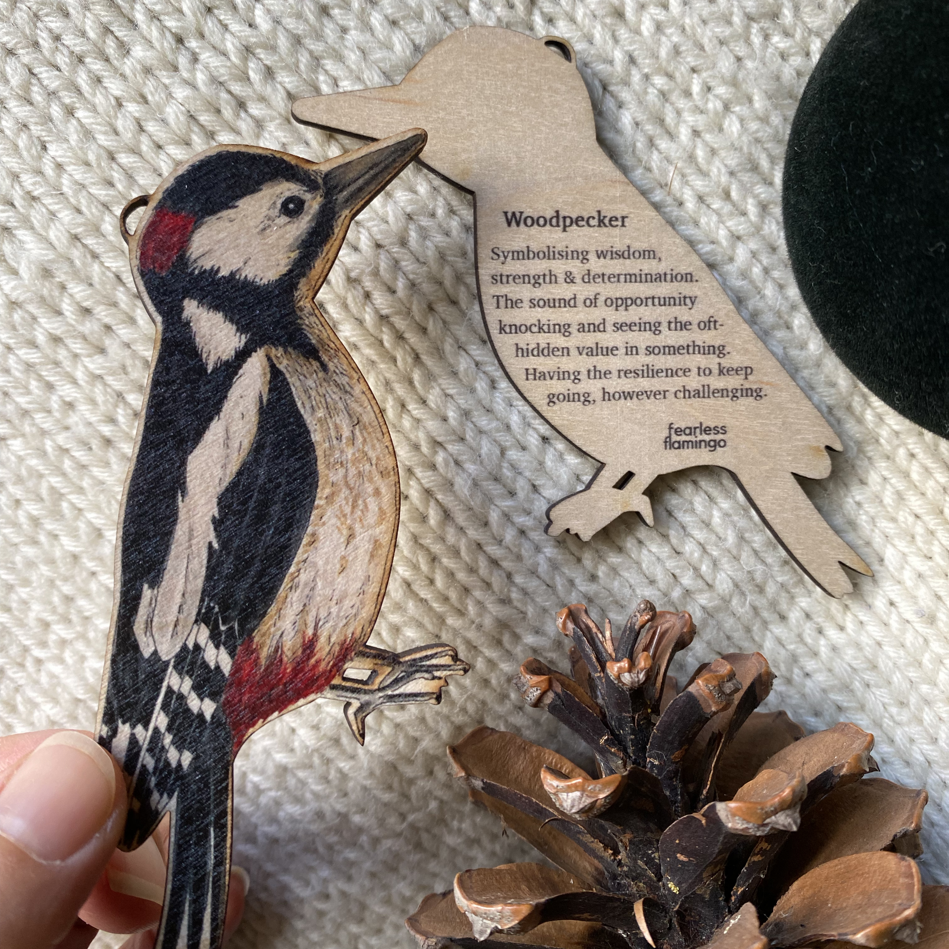 FearlessFlamingo-Decs-Woodpecker-Front&Back-Baubles(S) Woodpecker bird wooden Christmas decoration