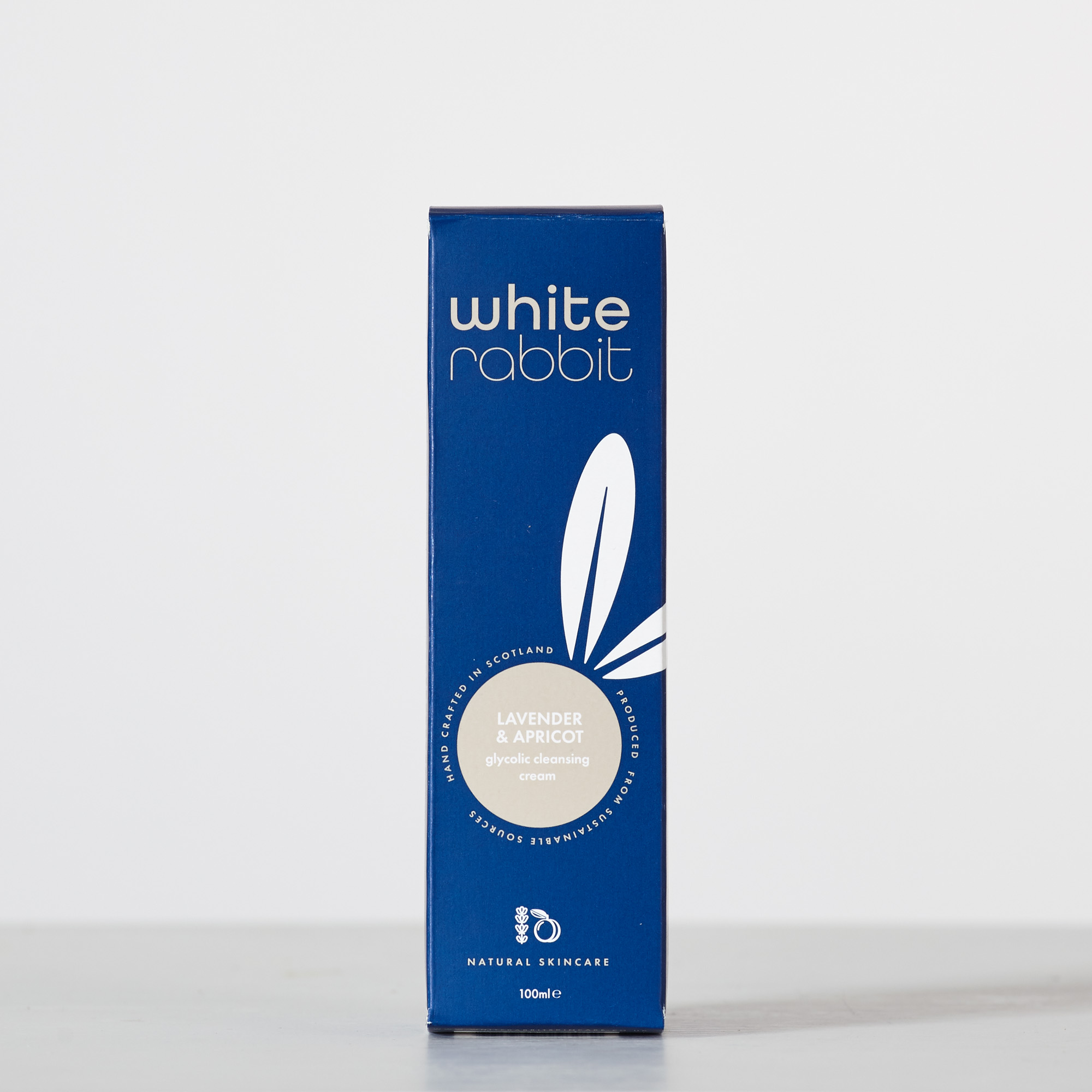 white rabbit skincare lavender & apricot glycolic cleanser 1