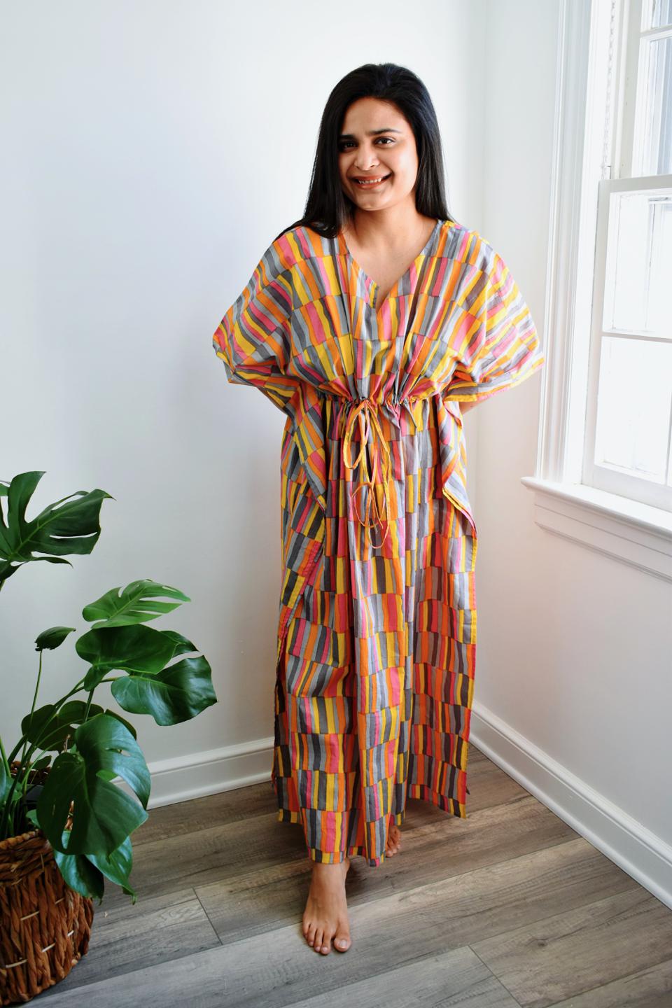 yellow-ornate-long-kaftan-1_9dd9524c-9143-434c-b1a4-f7f5fb1174f2-807-1655374142.jpg