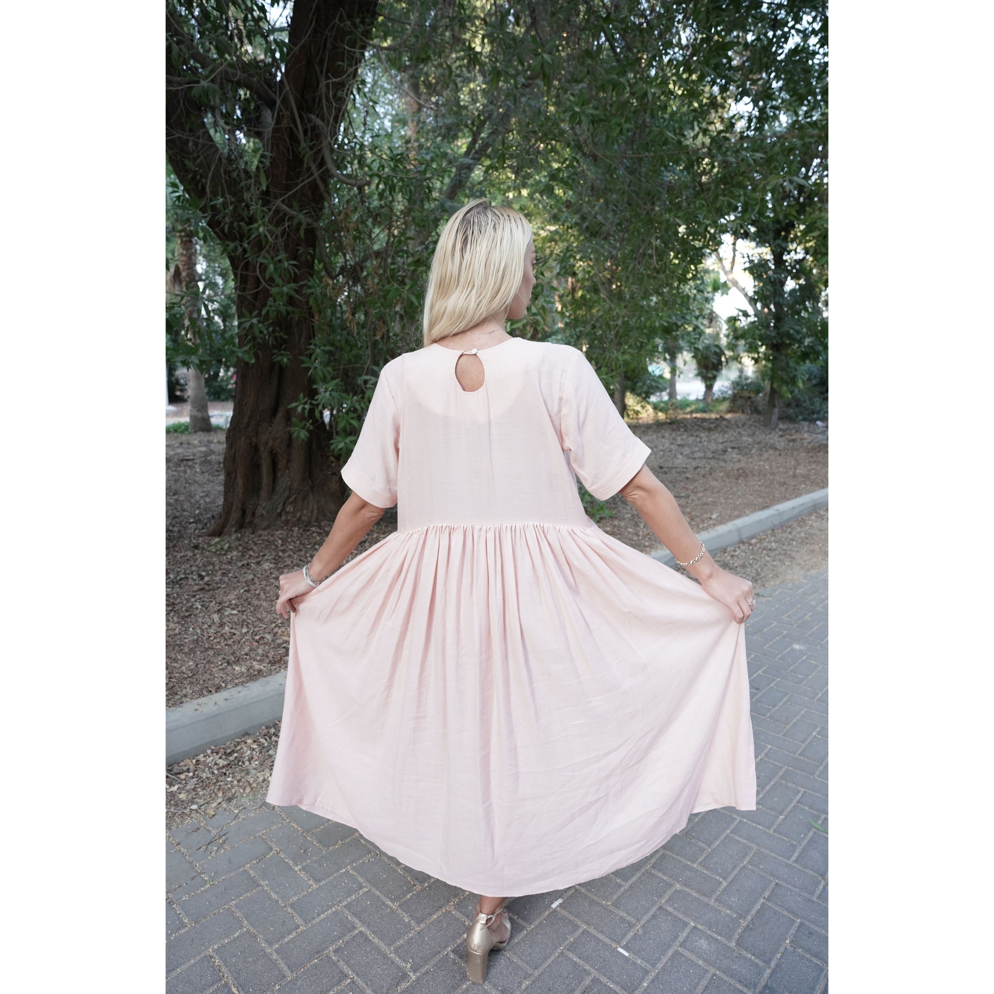 DSC08343dairyback_1946x