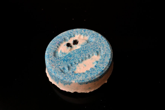 Snow Monster bath bomb