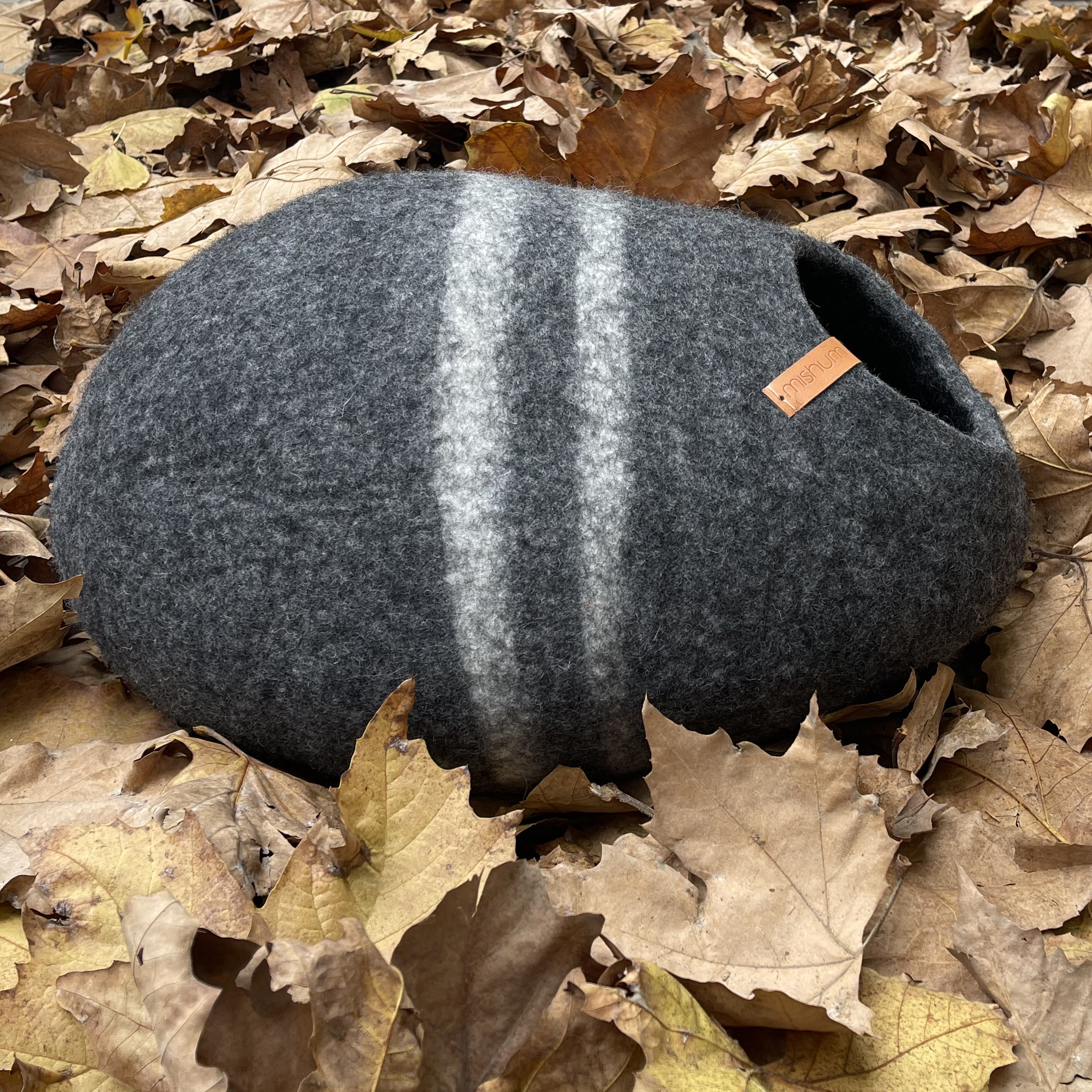 IG_88a-MISHUM-petra_charcoal