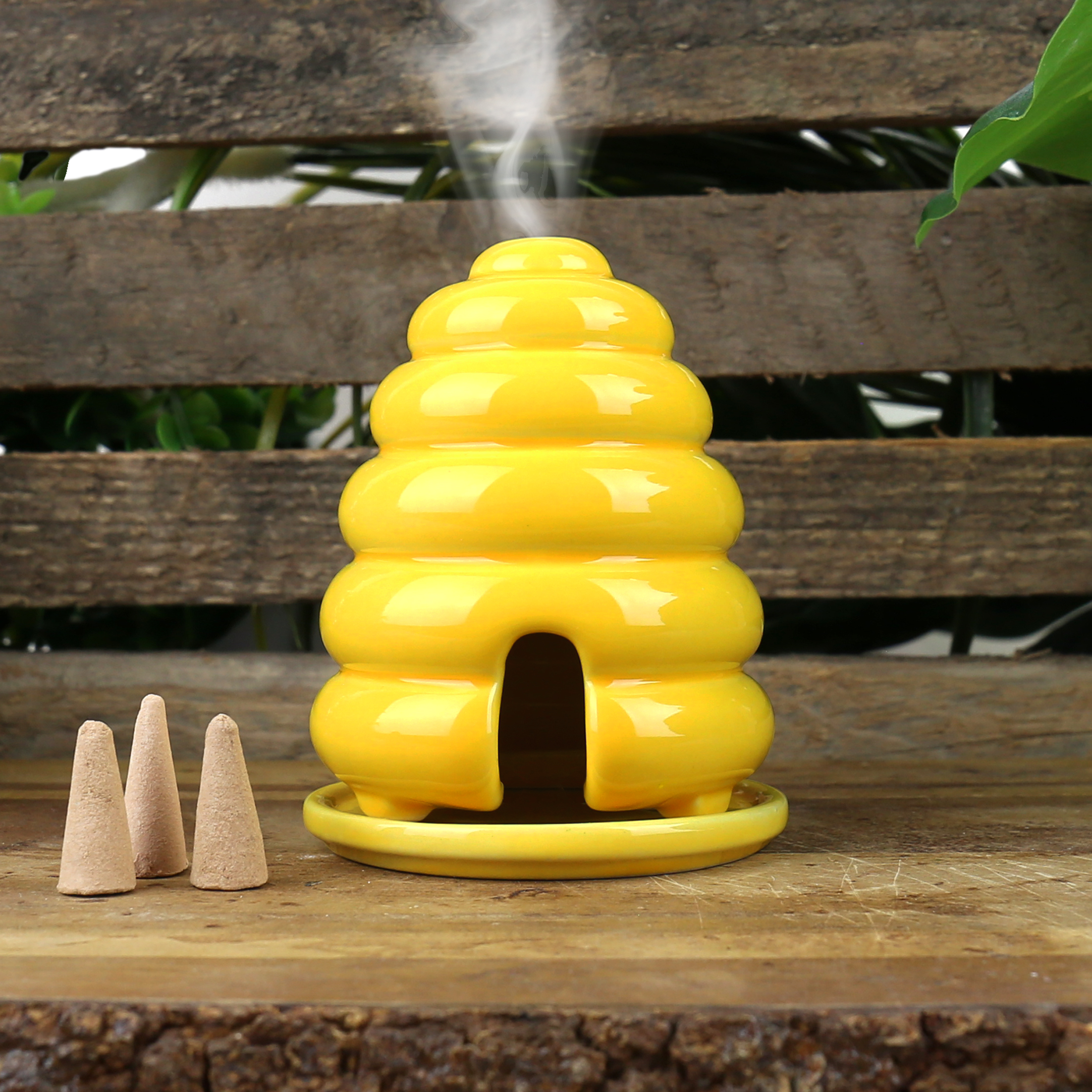 Beehive-Incense-Lifestyle-V1