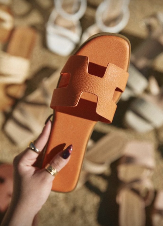 78BA85E6-0827-4508-B56A-8F9CE3C09CA3