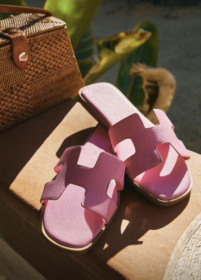 F8A95E14-D877-489A-88AE-E1AE9C0F0FEE