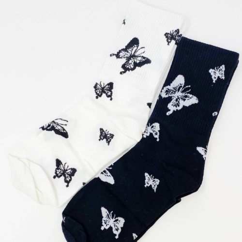 Butterfly In The Air Socks Set