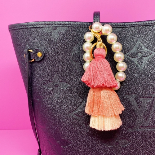 Classy Girl Pearl Tassel Key Chain, Mint/Pink