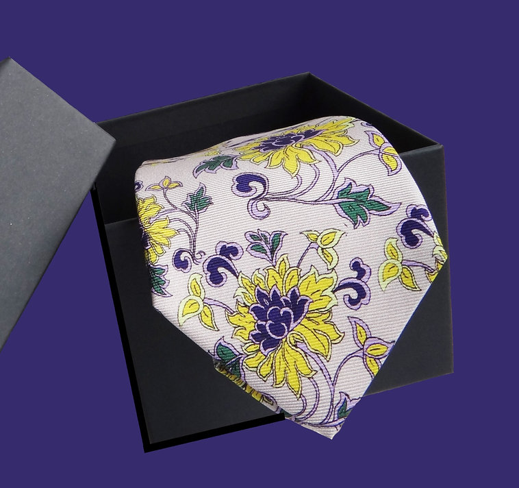 Rumi-London-Floral-Motif-Pure-Silk-Tie-7