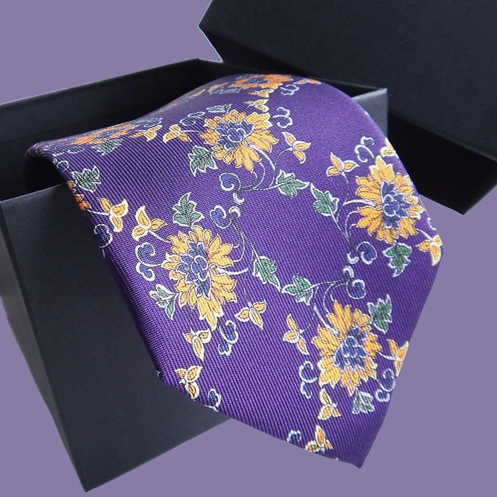 Rumi-London-Motif-Silk-Tie-6