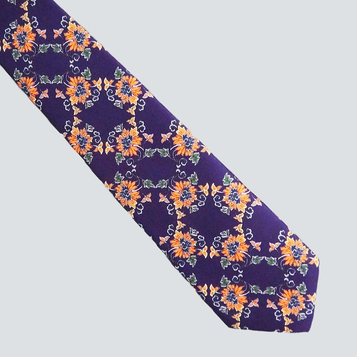 Rumi-London-Motif-Silk-Tie-8