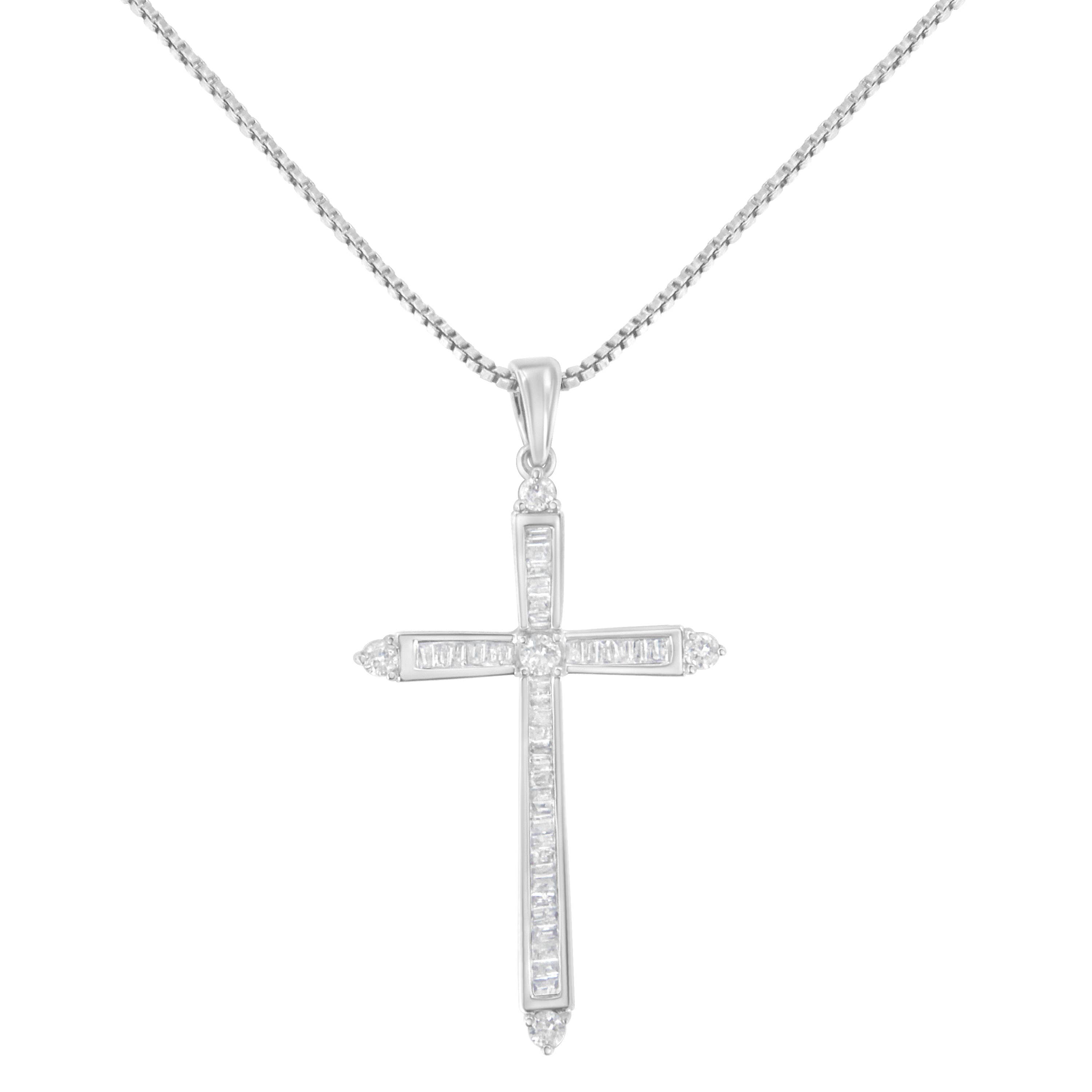 10k White Gold 3/8ct Tdw Diamond Cross Pendant Necklace CREOATE