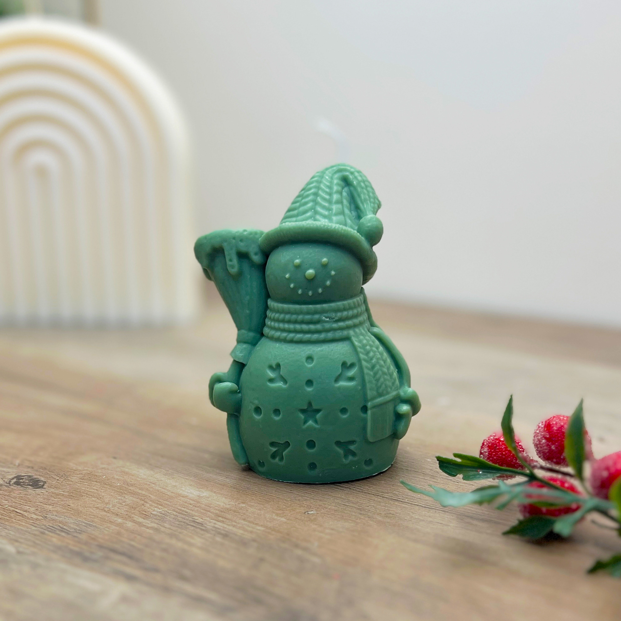 snowman-candle-green-christmas-decoration-gift-for-her (7)