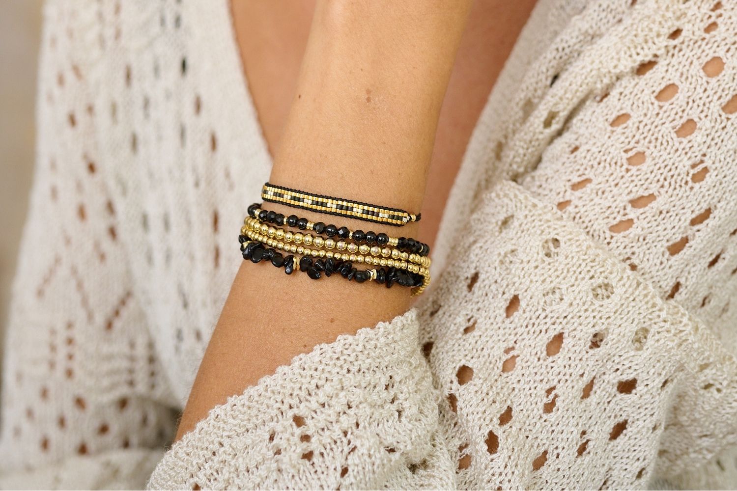wonder-gold-black-spinel-lifestyle-stretch-bead-bracelet-boho-jewellery.jpg