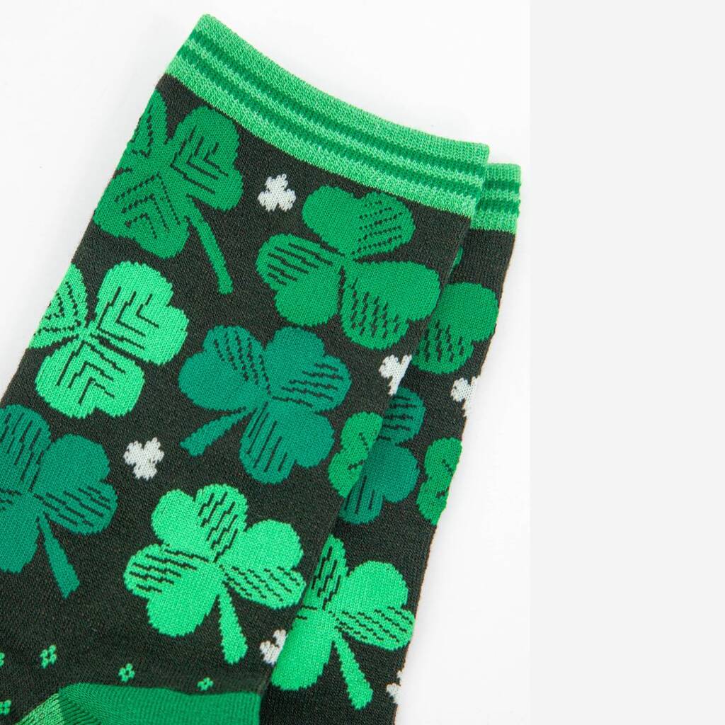 original_women-s-lucky-irish-shamrock-bamboo-socks (2)