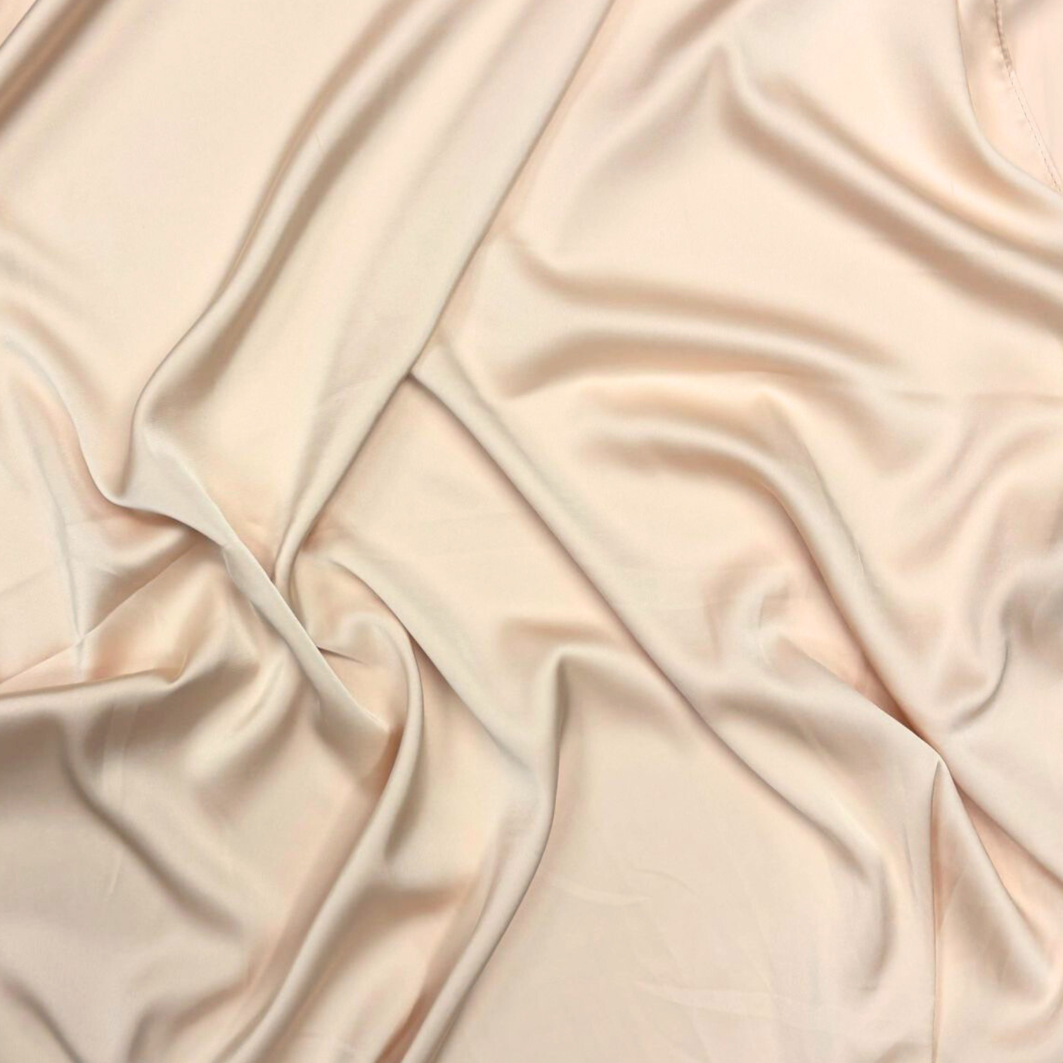 Long_Plain_Silky_-_Nude.png