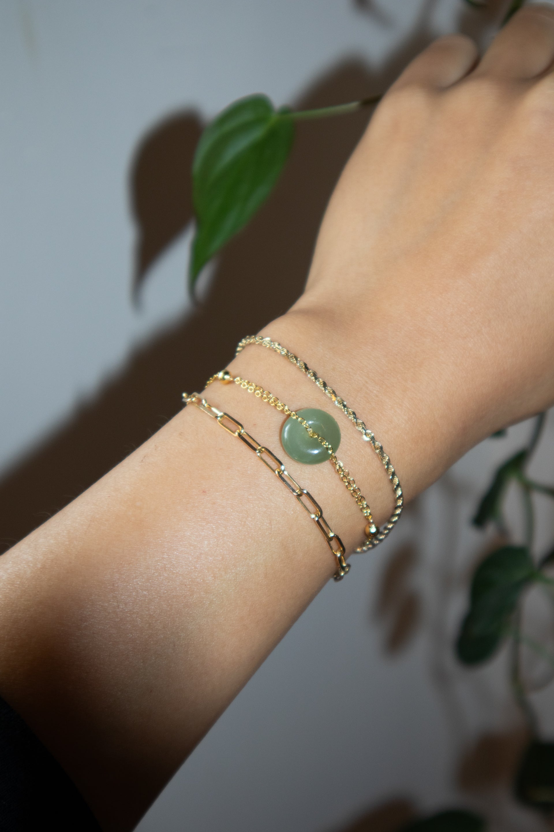 seree-coin-skinny-bracelet-in-lab-nephrite-jade-bead-on-gold-plated-chain_591fba99-3766-4cb8-8f85-ea41eaf29c98.jpg