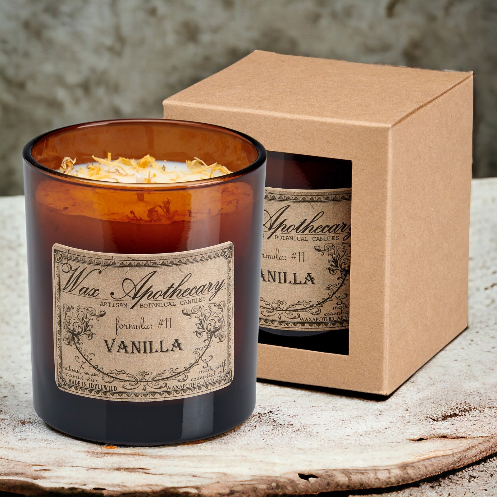 Candles-LgAmber-Van-Box-PhotoRoom.jpg