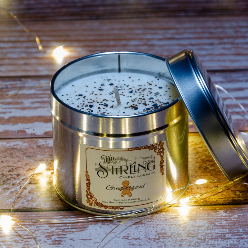 the-stirling-candle-company-large-candle-gingerbread-tin-closeup.jpg