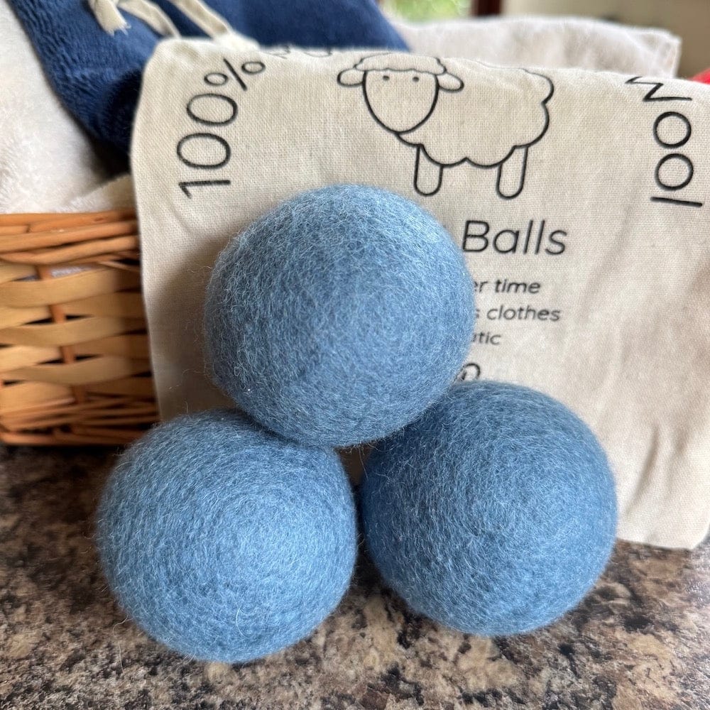 8283998-keep-dryer-balls-wool-dryer-balls-blue-set-of-3-storage-bag-andkeep-1171618870.jpg
