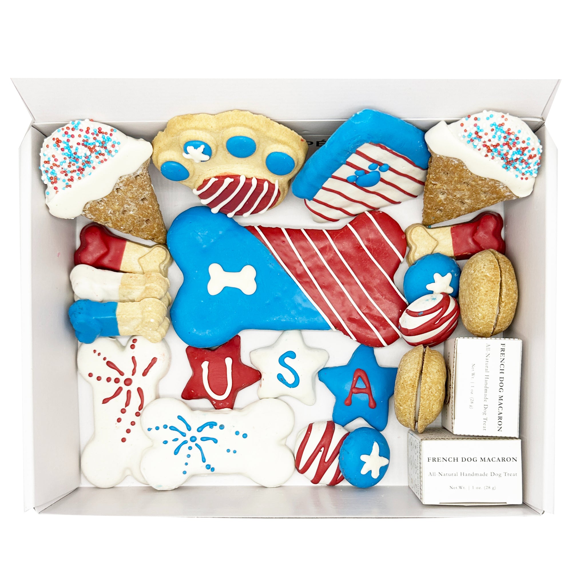 8703893-2.USA-4thofJulyDogTreatsGiftBox_Mainimage.jpg