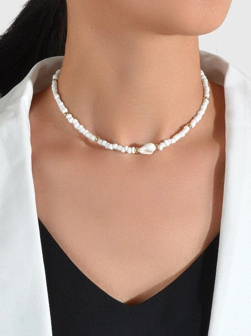 10268970-whitechoker-166045.jpg