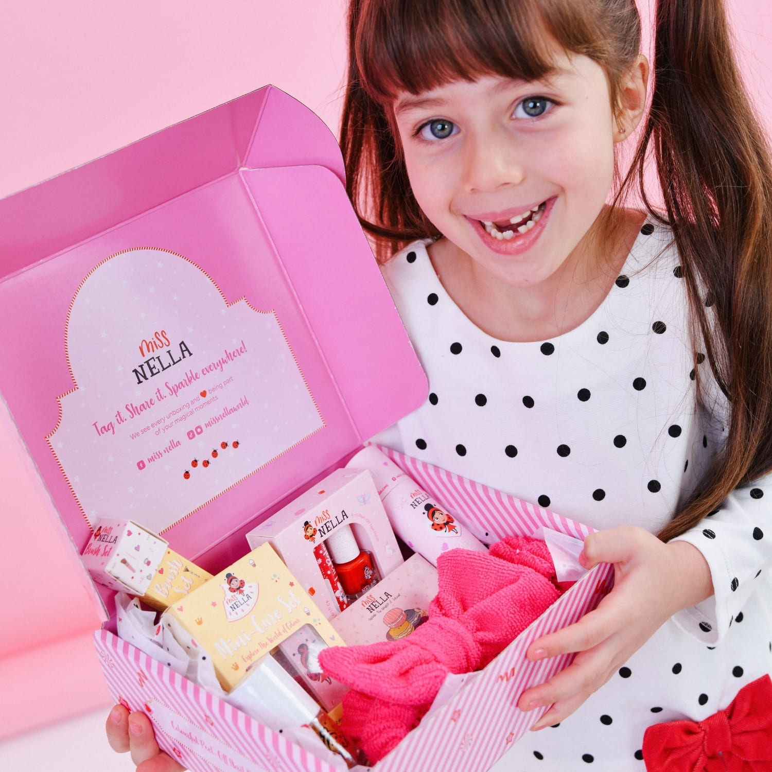 Miss Nella Twinkle Box (3)
