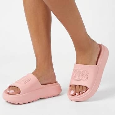 004d8b3bba3ef15b0f493ac393df758e